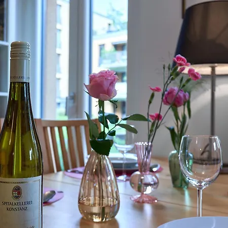 Seeglueck Ufertraum - Stilvolle Direkt Am Seerhein Mit Parkplatz In Zentraler Lage Von