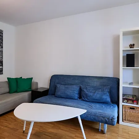 Seeglueck Ufertraum - Stilvolle Ferienwohnung Direkt Am Seerhein Mit Tiefgaragenstellplatz In Zentraler Lage Von Konstanz Apartament *