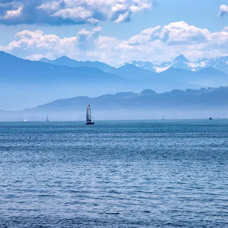 Seeglueck Ufertraum - Stilvolle Direkt Am Seerhein Mit Parkplatz In Zentraler Lage Von Apartamento *