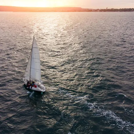 Apartmán Seeglueck Ufertraum - Stilvolle Direkt Am Seerhein Mit Parkplatz In Zentraler Lage Von *
