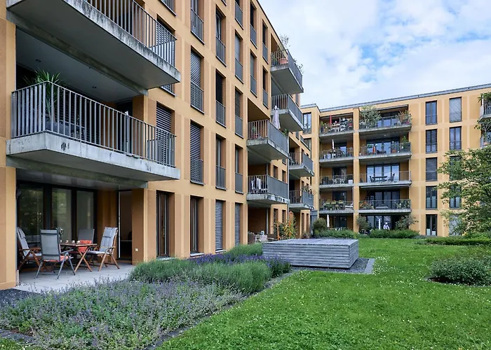 Seeglueck Ufertraum - Stilvolle Direkt Am Seerhein Mit Parkplatz In Zentraler Lage Von Apartman Konstanz